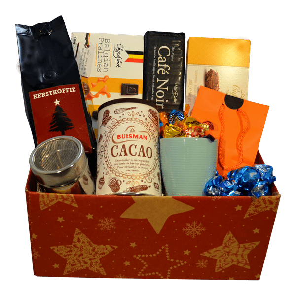 Luxe kerst cadeaupakket met speciale kerstkoffie, mok, chocolade en koekjes, verpakt in een sfeervolle geschenkdoos