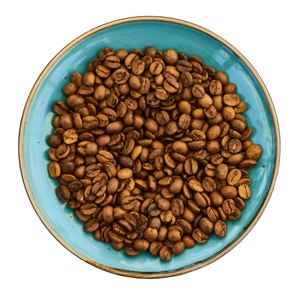 Koffiebonen in een houten kom